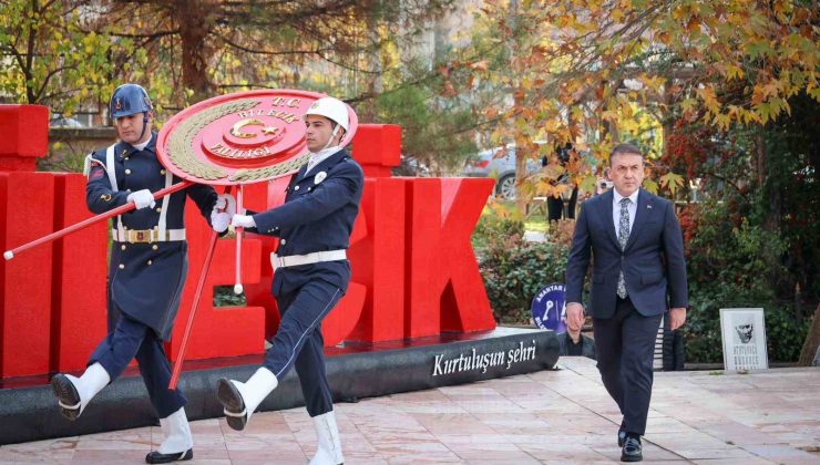 Atatürk, Bilecik’te Saygı ve Minnetle Anıldı