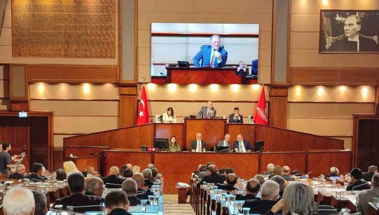 İBB Meclisi’nde İETT İhaleleri Üzerine Gerginlik