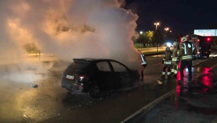 Maltepe’de Otomobil Alev Alev Yandı!