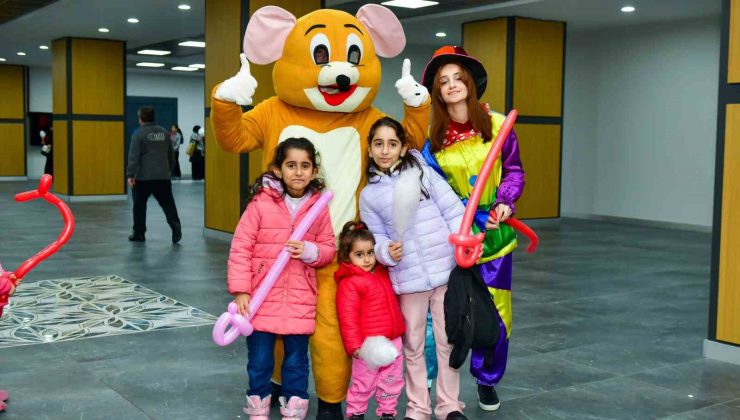 Esenyurt’ta Çocuklar İçin Renkli Sömestir Şenliği!