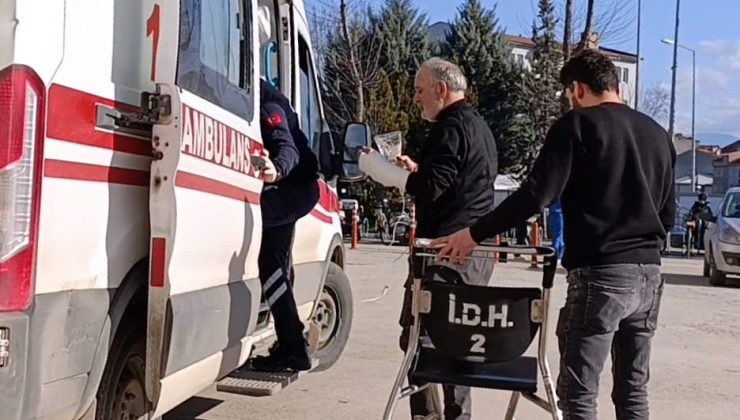 Motorlu Testere Faciası: Yaşlı Adam Bileğini Kesti!