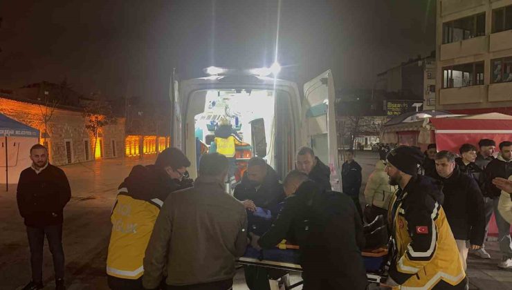 Scooter Sürücüsü Otomobile Çarparak Yaralandı!