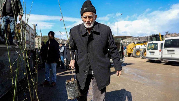 Bursa’da Çiftçilere Fide ve Fidan Desteği