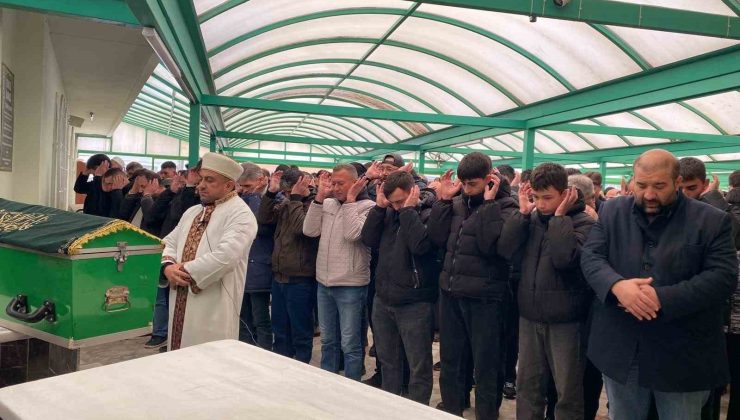 Sahurda Kalp Krizi: Ergün Toplu Hayatını Kaybetti