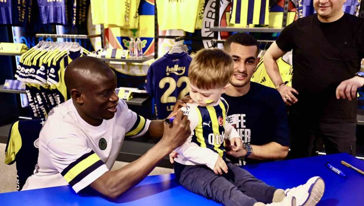 Kante ve Mercan, Fenerium’da Taraftarla Buluştu!
