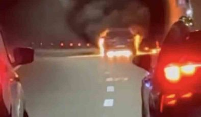 Troya Tüneli’nde Araç Yangını Trafiği Durma Noktasına Getirdi