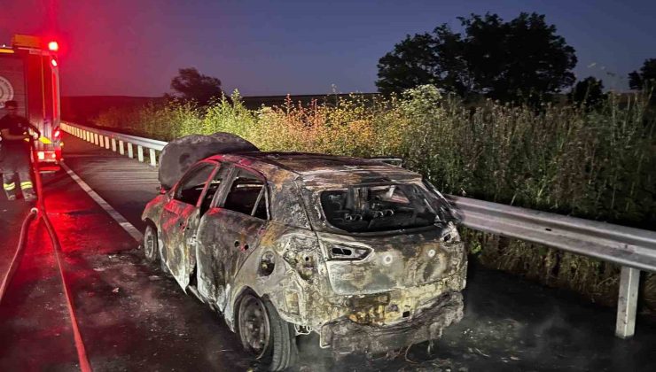 Otomobil Yangını: Sürücü Son Anda Kurtuldu!