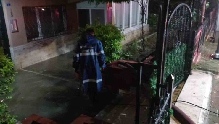 Karamürsel’de Şiddetli Yağış Hayatı Olumsuz Etkiledi!