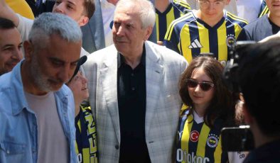 Aziz Yıldırım Sakarya’da Taraftarla Buluştu!