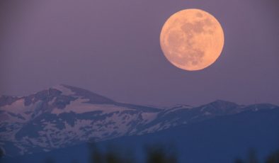 Bursa’da Mavi Dolunay Görsel Şöleni!